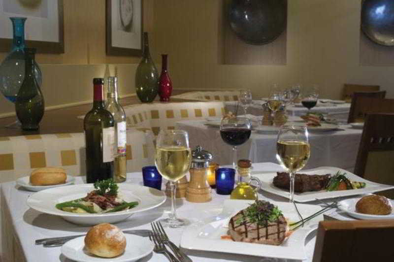 Renaissance Chicago O'Hare Suites Hotel Rosemont Restaurant photo